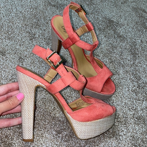 City Streets Sueded Heels - Picture 2 of 13